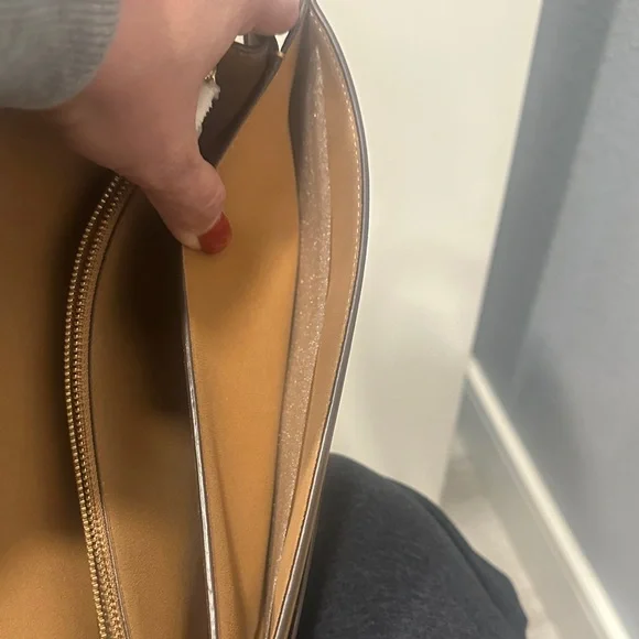 Coach Tabby 26 Tan/BRN Leather Shoulder Bag - Picture 11 of 13